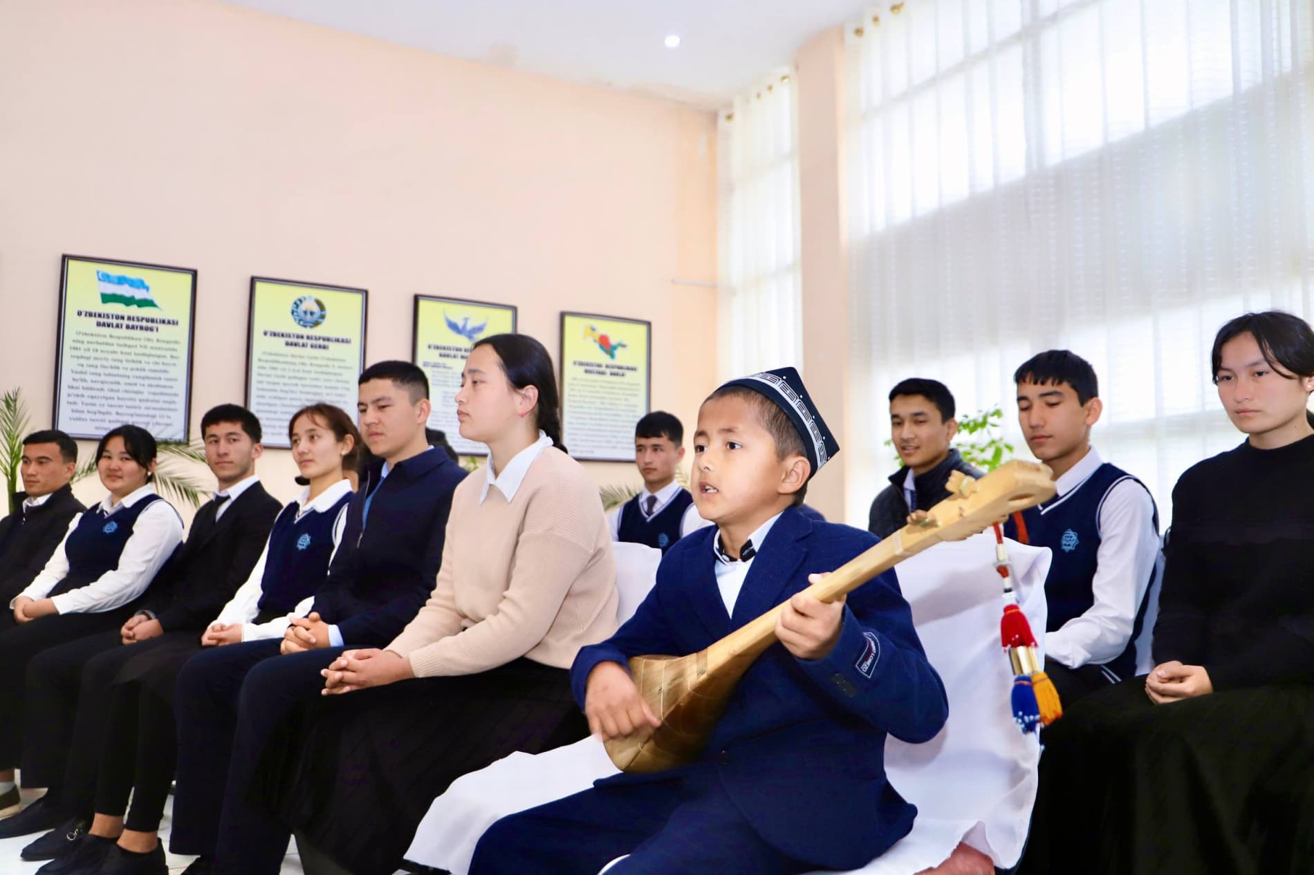 Ёшлар сиёсати — келажакка қаратилган ишончли сармоя: “Пайшанба — ёшлар куни”