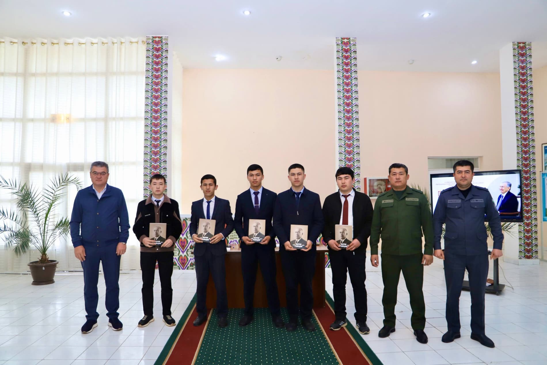 Ёшлар сиёсати — келажакка қаратилган ишончли сармоя: “Пайшанба — ёшлар куни”