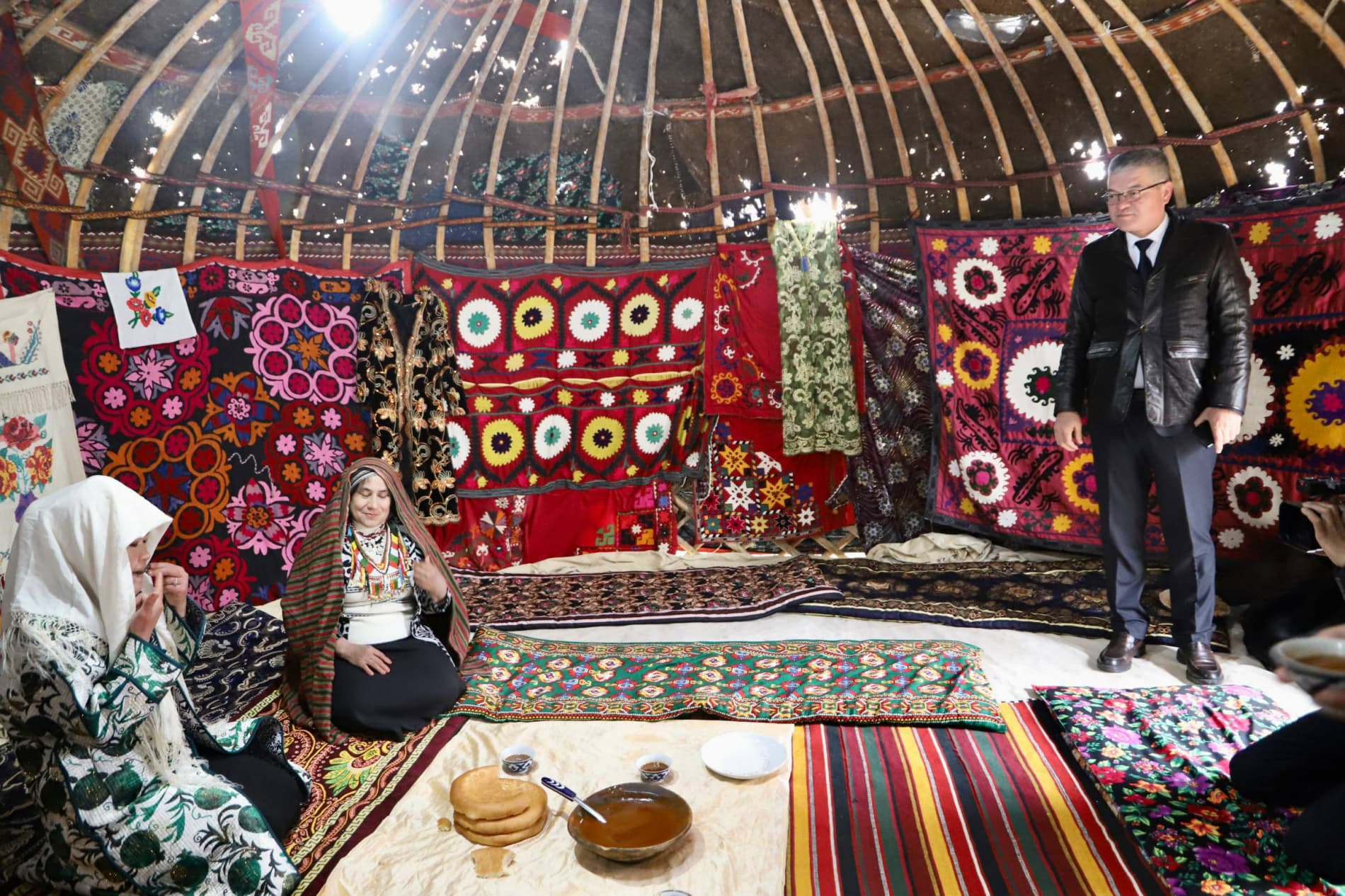 Бандихон туманида "Наврўз" умумхалқ байрамига атаб тайёрланган байрам тантаналари