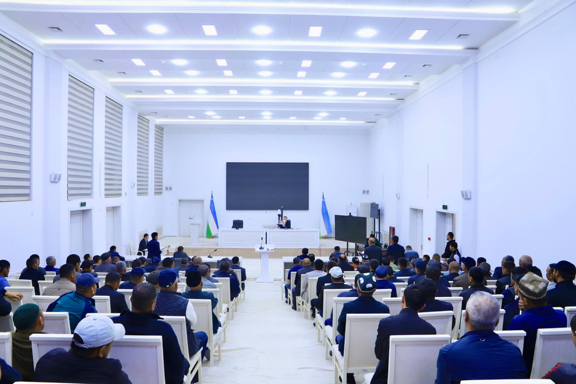 Бандихон туманида долзарб масалалар танқидий муҳокама қилинди