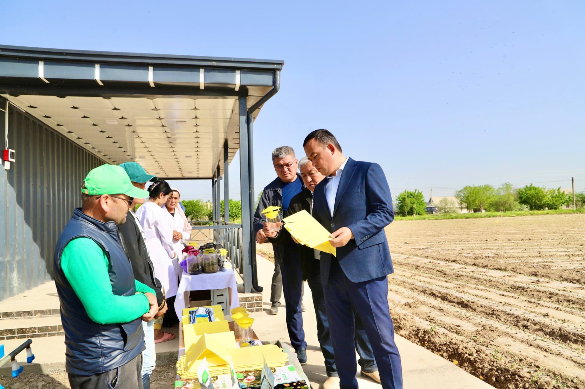 Bandixonda qishloq xo‘jaligi sohasida samaradorlikni oshirish, hosildorlikni ko‘paytirish hamda kelgusi mavsumga puxta tayyorgarlik ko‘rish borasidagi ishlar holati o'rganildi