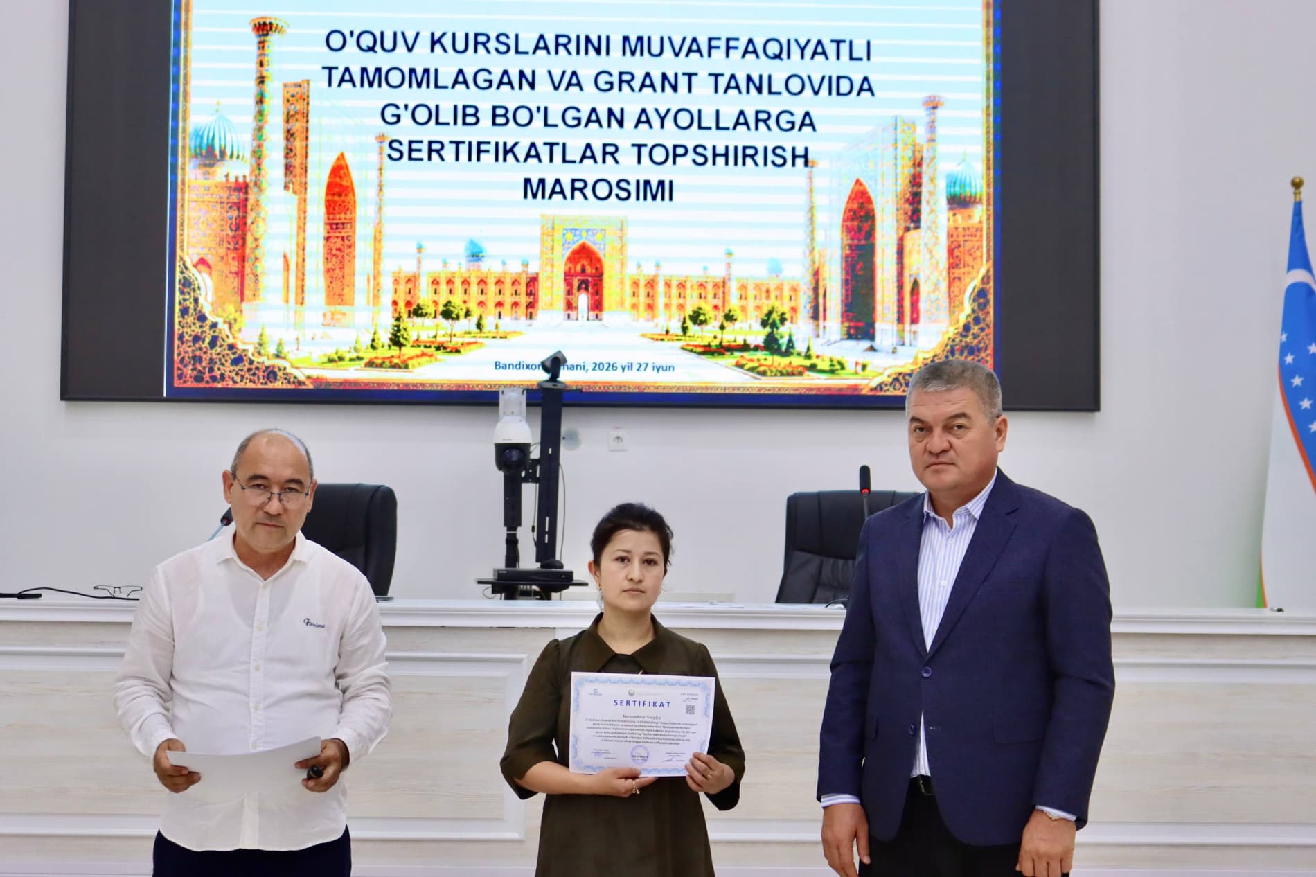 Bandixonlik xotin-qizlar uchun yangi imkoniyatlar: sertifikatlar topshirildi!