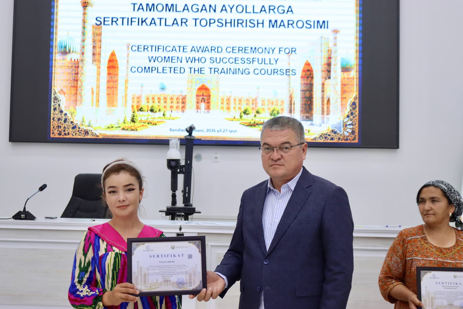 Bandixonlik xotin-qizlar uchun yangi imkoniyatlar: sertifikatlar topshirildi!