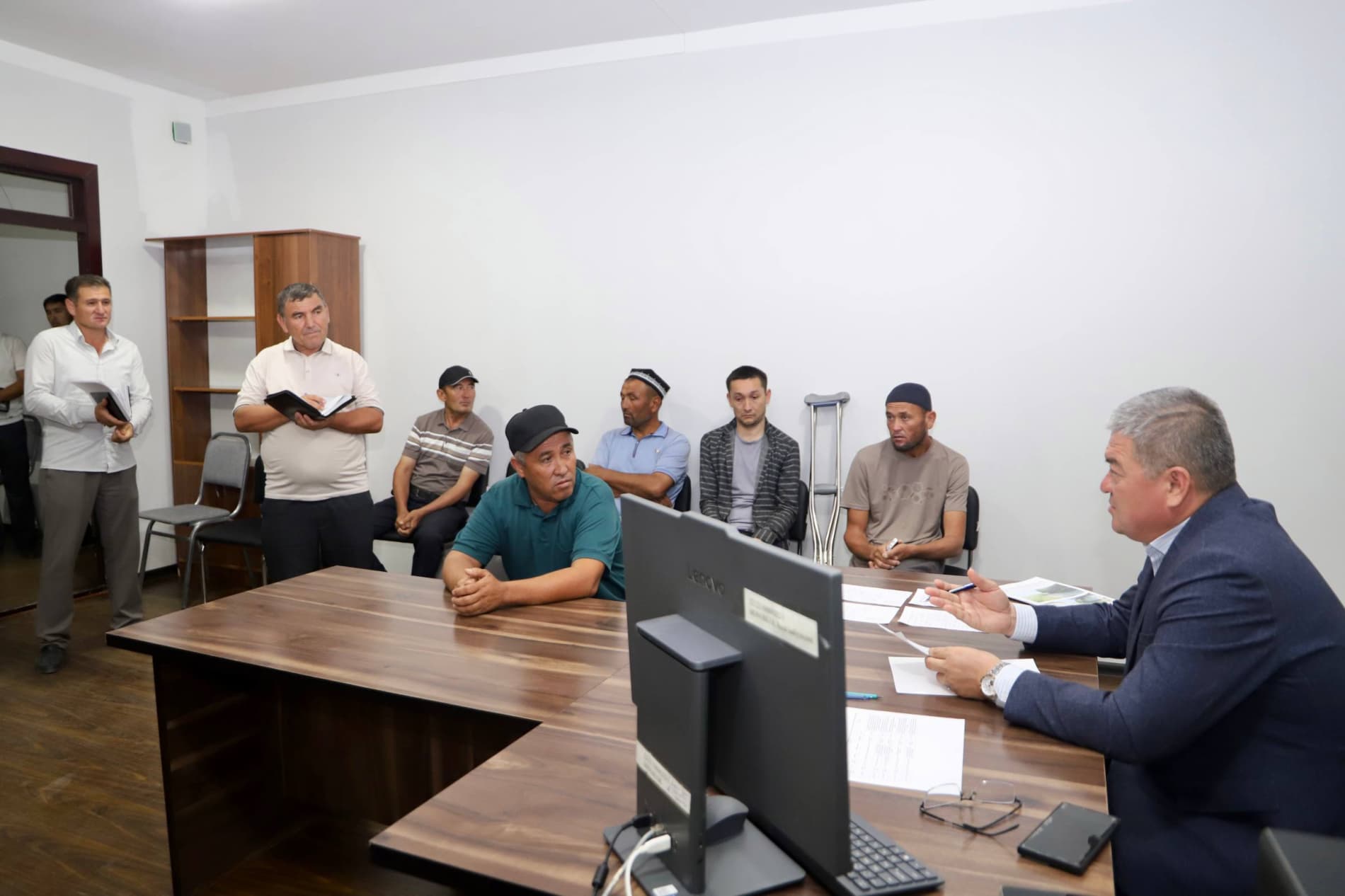 Bandixon tumani: Har bir murojaat — e'tibor va amaliy yechim markazida!