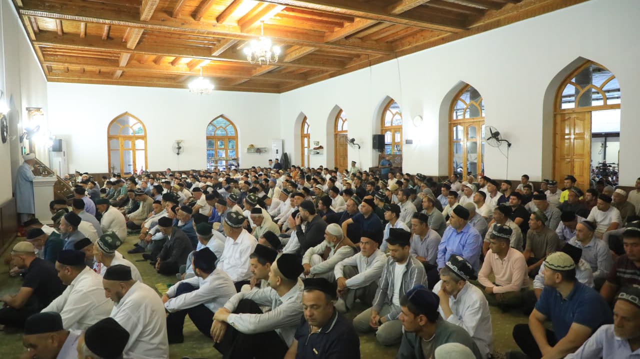 Сариосиёда Қурбон ҳайити катта шоду хуррамлик билан бошланди