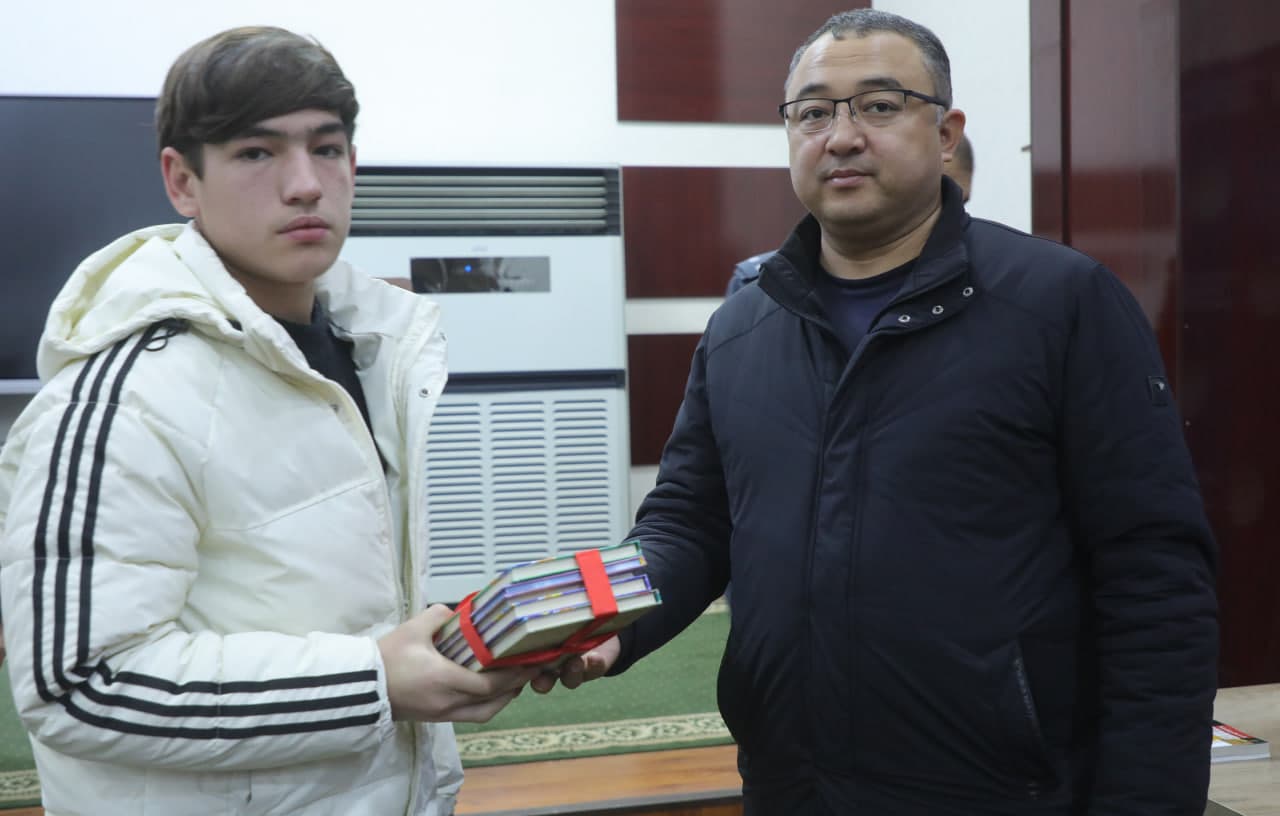 Sariosiyoda voyaga yetmagan yoshlar bilan uchrashuv bo‘lib o‘tdi