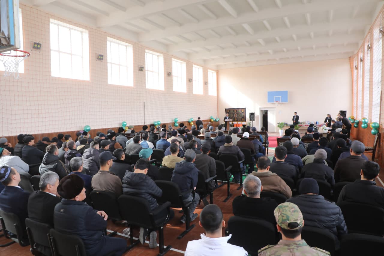Сариосиё туманидаги 4-сонли умумтаълим мактабида “Оталар йиғилиши” бўлиб ўтди