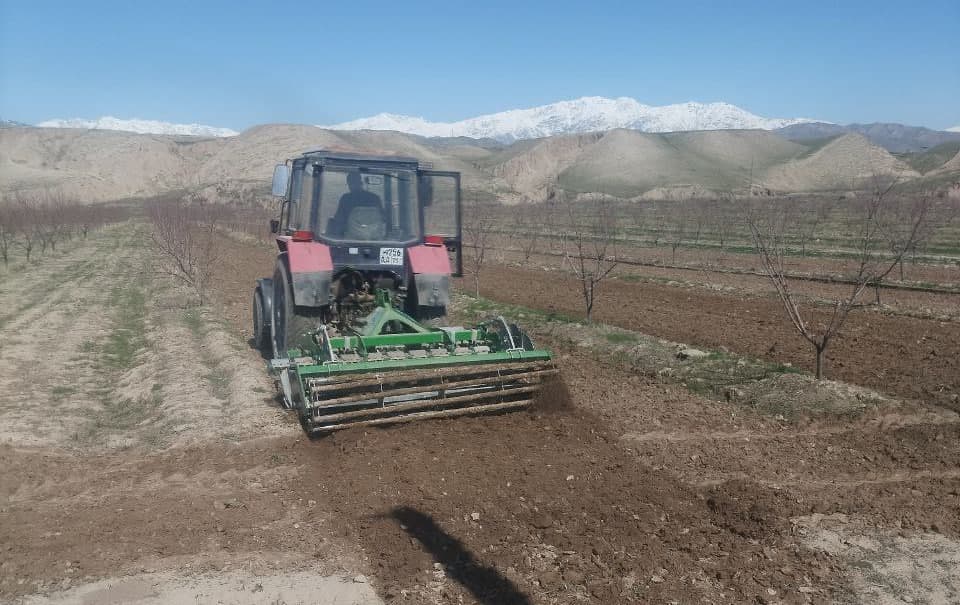 Qishloq va suv xo‘jaligi sohasidagi agrotexnik tadbirlar izchil amalga oshirilmoqda