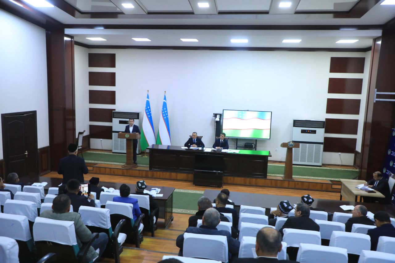 Халқ депутатлари Сариосиё туман Кенгашининг еттинчи чақириқ ўн тўртинчи сессияси бўлиб ўтди