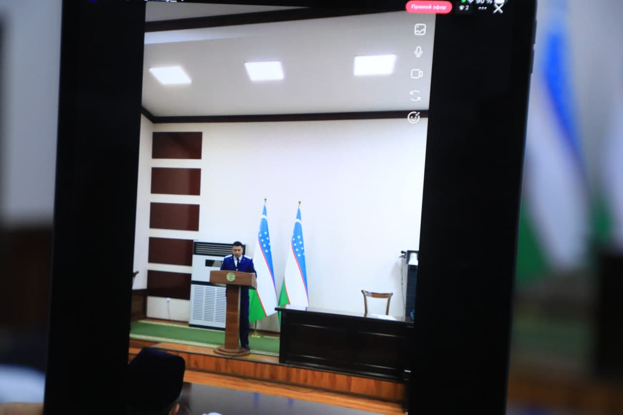 Халқ депутатлари Сариосиё туман Кенгашининг еттинчи чақириқ ўн тўртинчи сессияси бўлиб ўтди