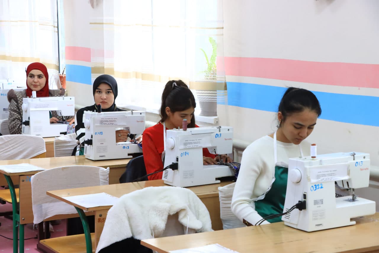 Президент топшириқлари ижроси: Сариосиё туманида пайшанба - “Ёшлар куни” тадбирлари ўтказилди