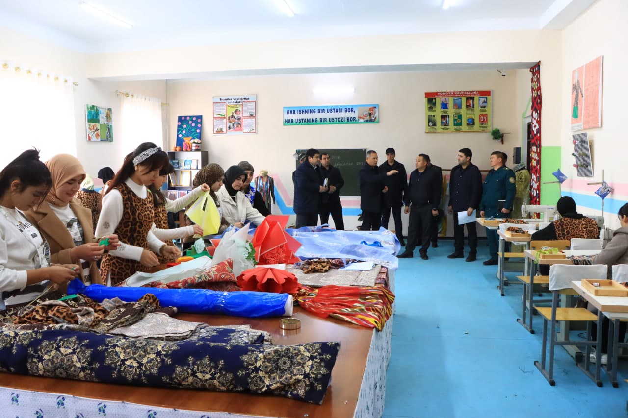 Президент топшириқлари ижроси: Сариосиё туманида пайшанба - “Ёшлар куни” тадбирлари ўтказилди