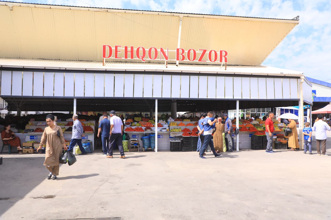 Sariosiyo dehqon (oziq-ovqat) bozorida narx-navo barqarorligi o‘rganildi