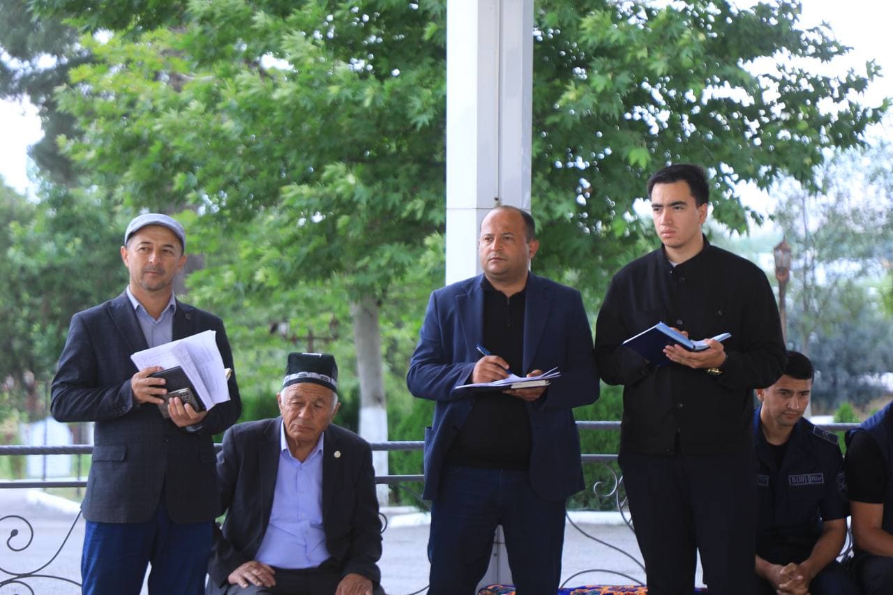 Qabristonlarni obod qilish va mavjud muammolarni bartaraf etish masalalari yuzasidan vazifalar belgilab olindi