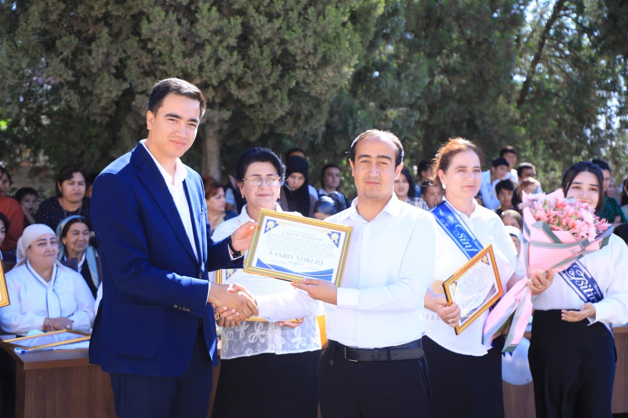 Sariosiyodagi 95 ta maktabda so‘nggi qo‘ng‘iroq jarangladi
