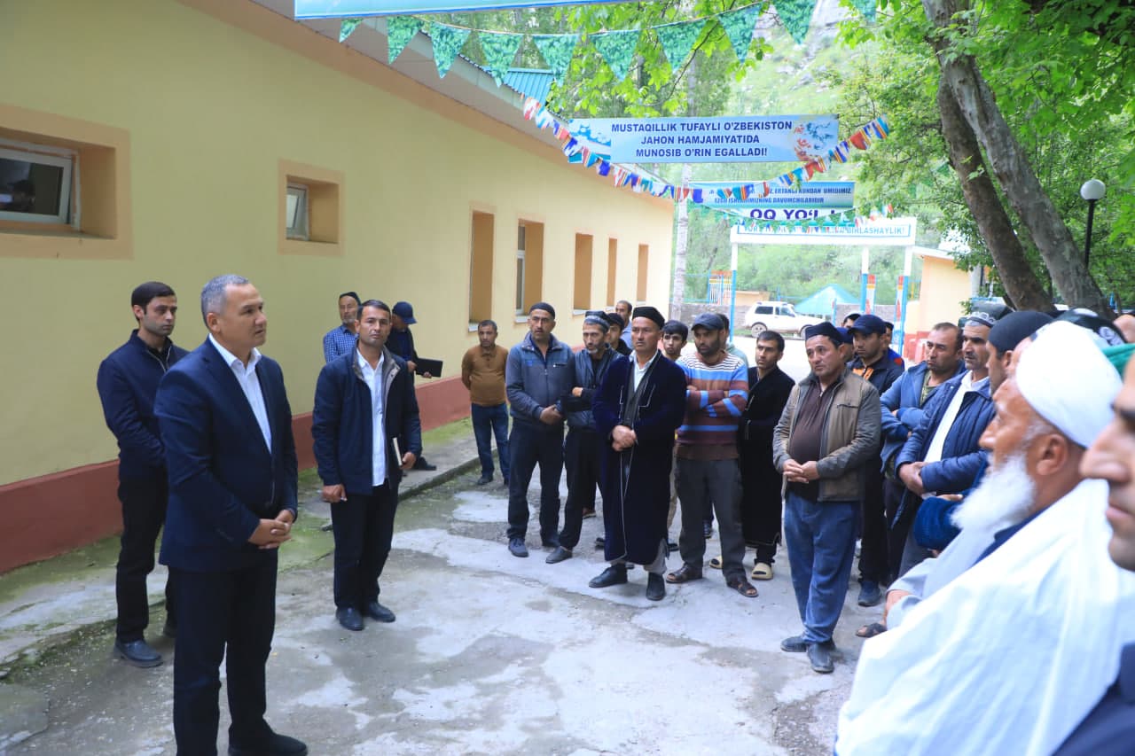 Xonjiza mahallasida mavjud muammolar va aholi murojaatlari o‘rganildi