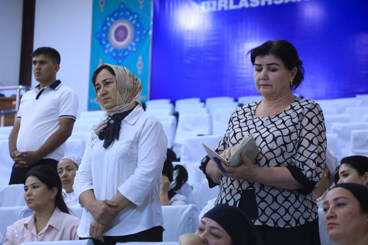 Maktab va maktabgacha ta’lim muassasalari faoliyati tanqidiy-tahliliy muhokama qilindi