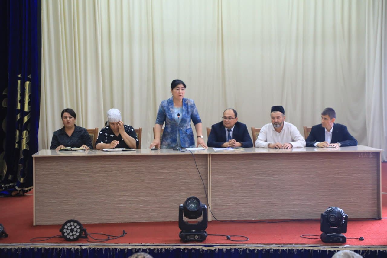 Xotin-qizlar huquqlarini himoya qilish va oilalarni qo‘llab-quvvatlash bo‘yicha amaliy uchrashuv o‘tkazildi