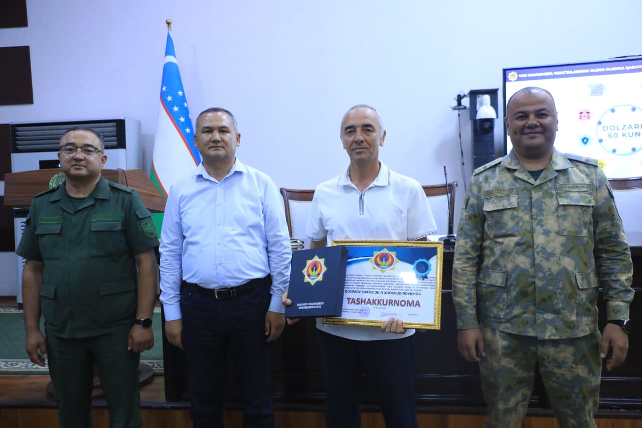 Yoz mavsumida yong‘inlarning oldini olishga qaratilgan “Dolzarb 60 kun” profilaktik tadbirlari hamda Sariosiyo tumanida o‘tkazilgan Qo‘mondonlik-o‘quv shtab mashqi yakunlari muhokama qilindi
