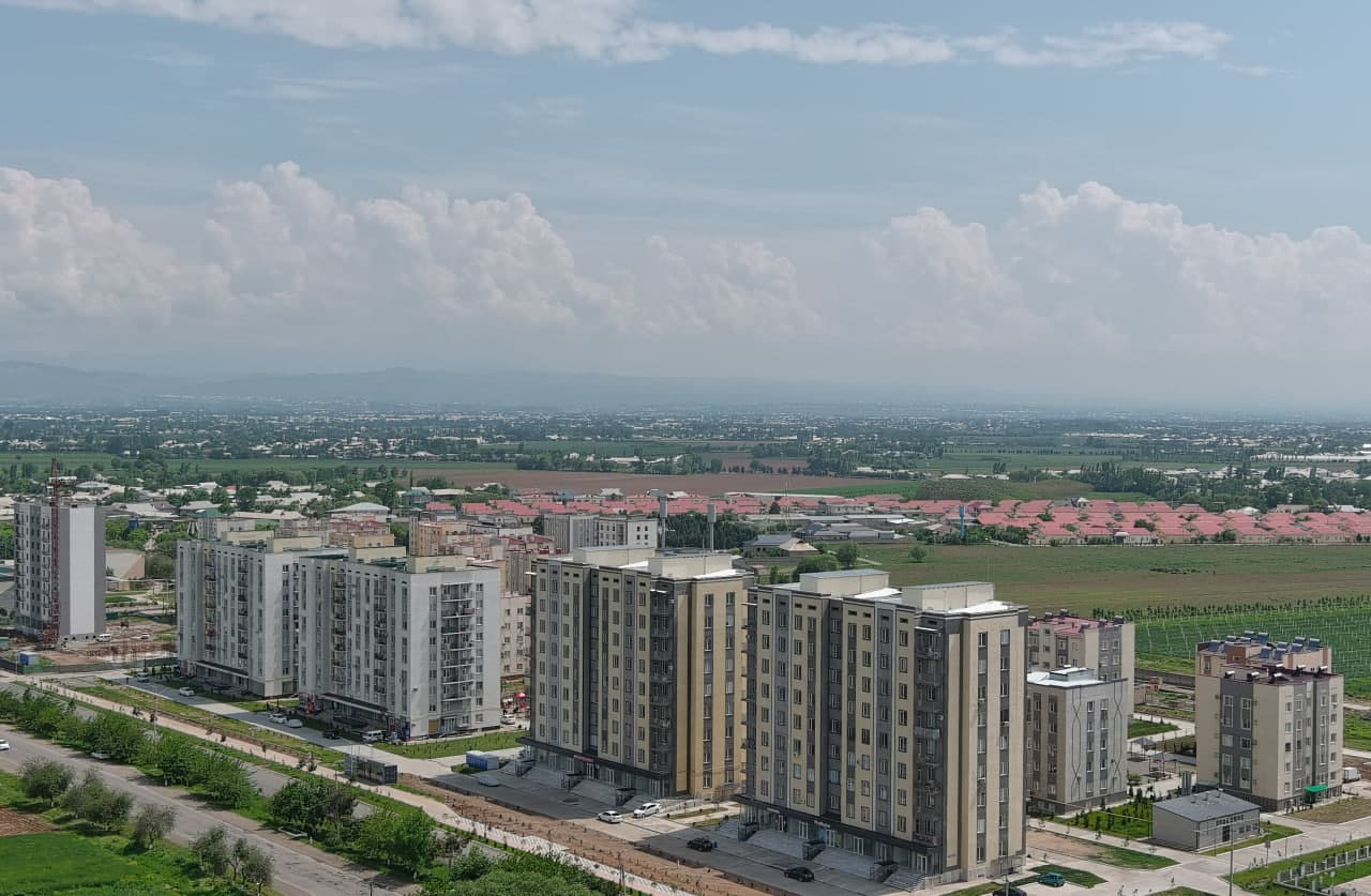 “Yangi O‘zbekiston” massivida Eko-bozor loyihasi qurilishi o‘rganildi