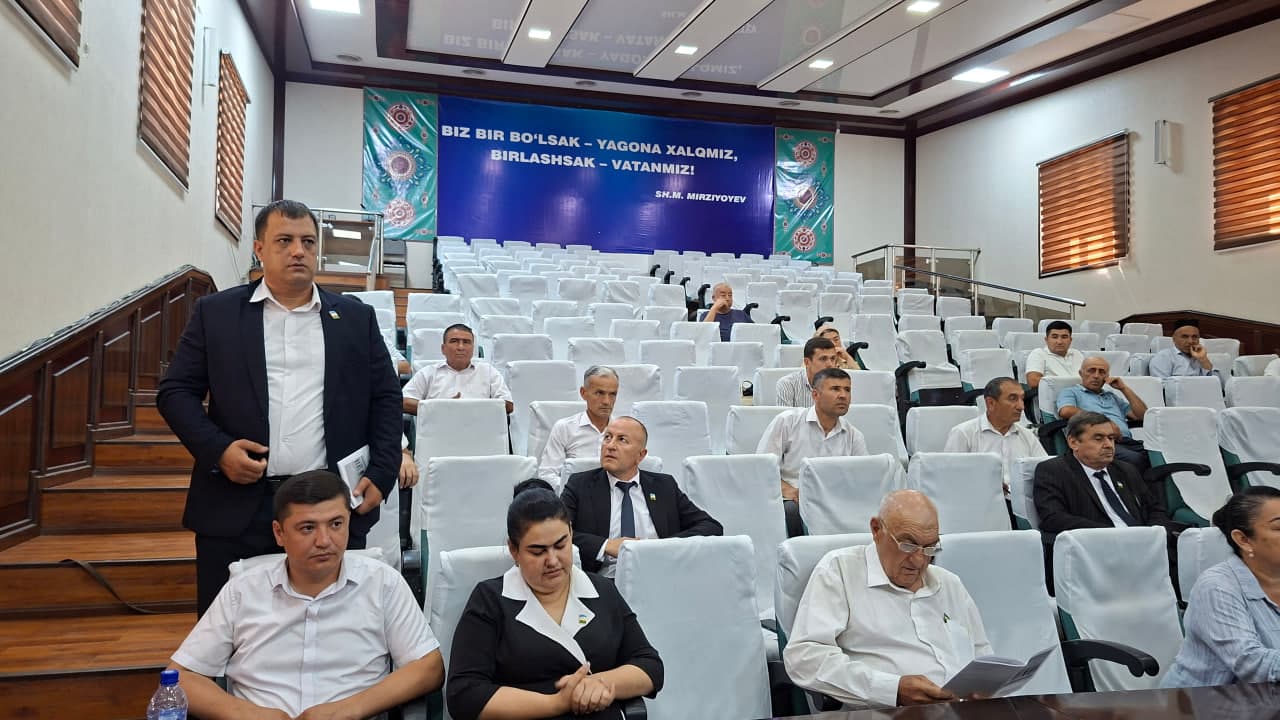 Xalq deputatlari Sariosiyo tuman Kengashining yettinchi chaqiriq o‘n yettinchi sessiyasi bo‘lib o‘tdi