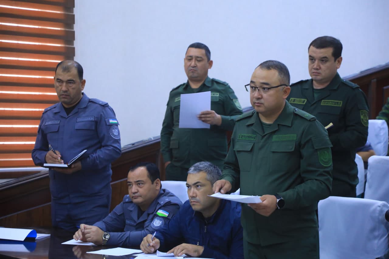 Бош прокурор ўринбосари С. Самадов бошчилигида коммунал соҳадаги устувор вазифалар юзасидан йиғилиш ўтказилди
