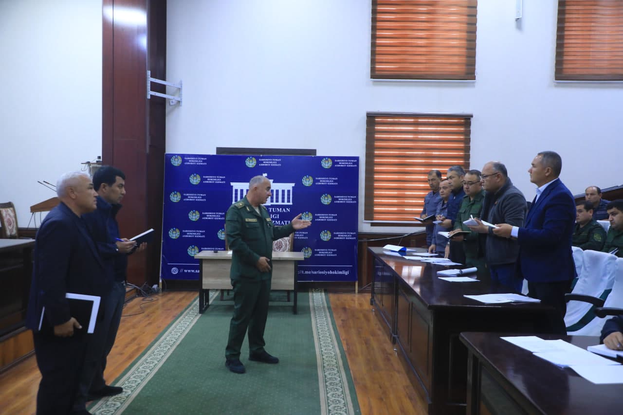 Бош прокурор ўринбосари С. Самадов бошчилигида коммунал соҳадаги устувор вазифалар юзасидан йиғилиш ўтказилди