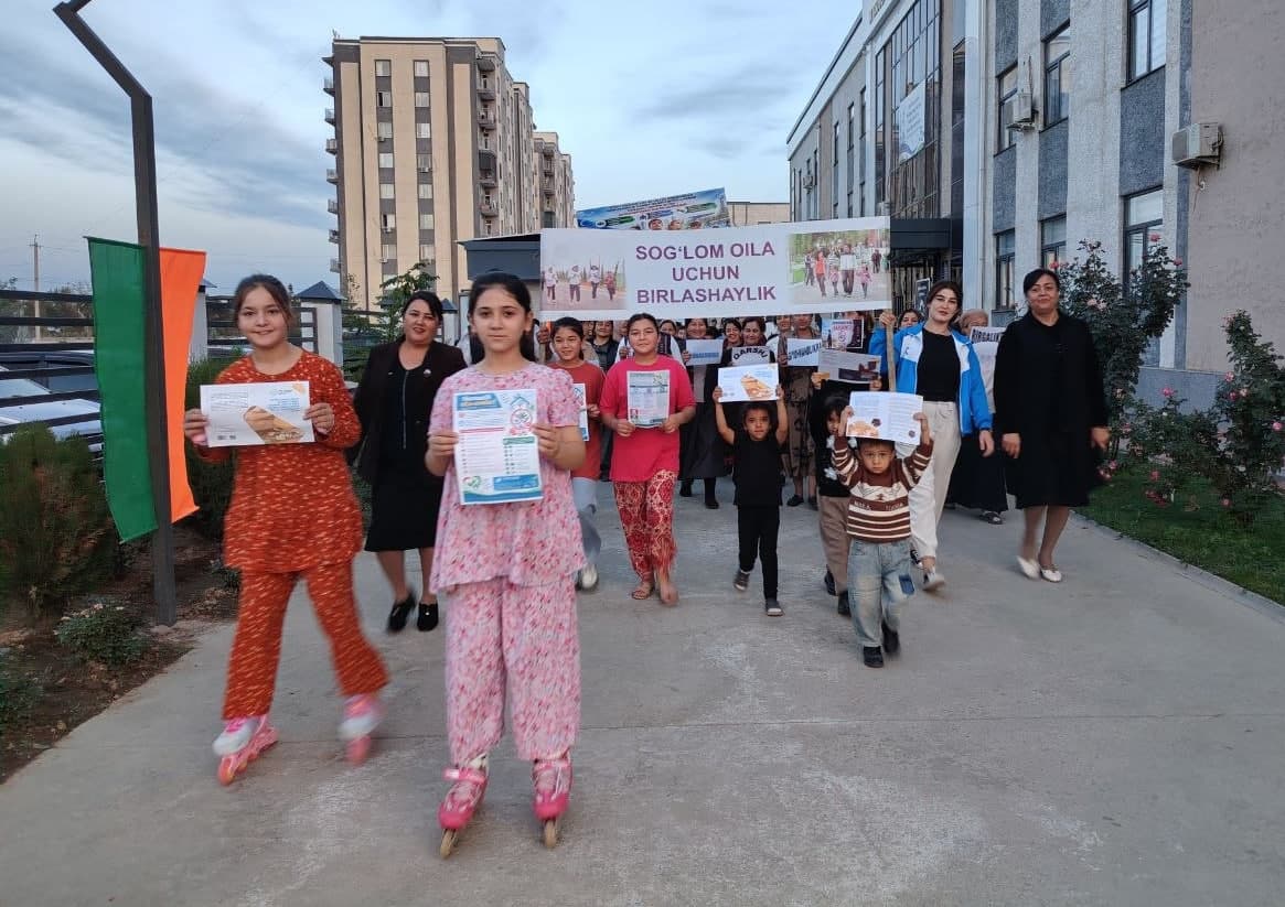 Сариосиё туманида “Соғлом она — соғлом бола, соғлом оила — соғлом жамият” тамойили тарғиб қилинди