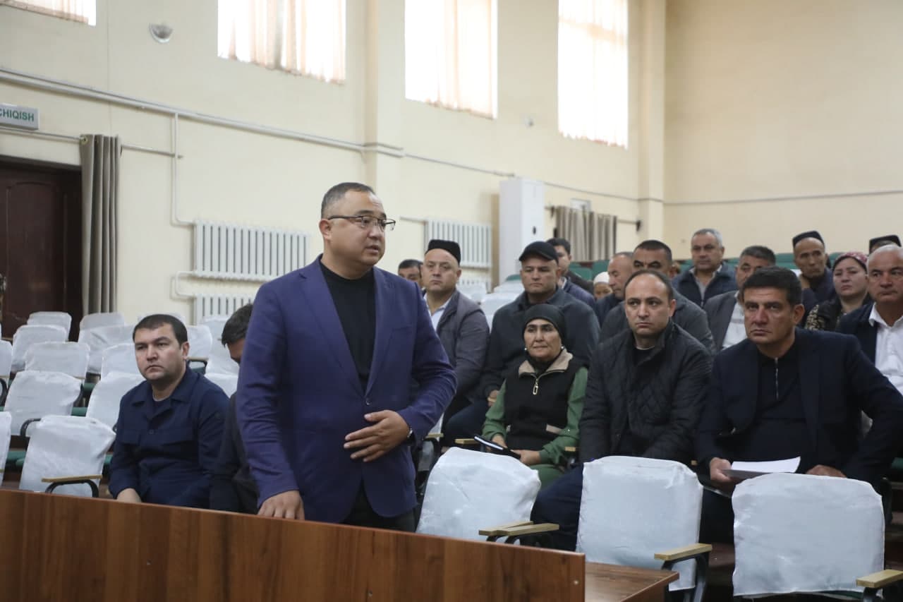 Сариосиёда оилавий қадриятларни мустаҳкамлаш юзасидан йиғилиш бўлиб ўтди