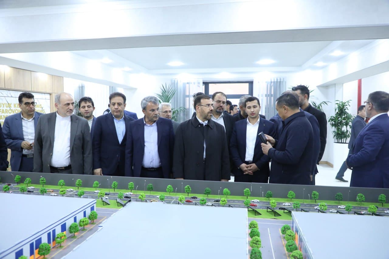 Eron delegatsiyasi Qumqo‘rg‘on tumaniga tashrif buyurdi