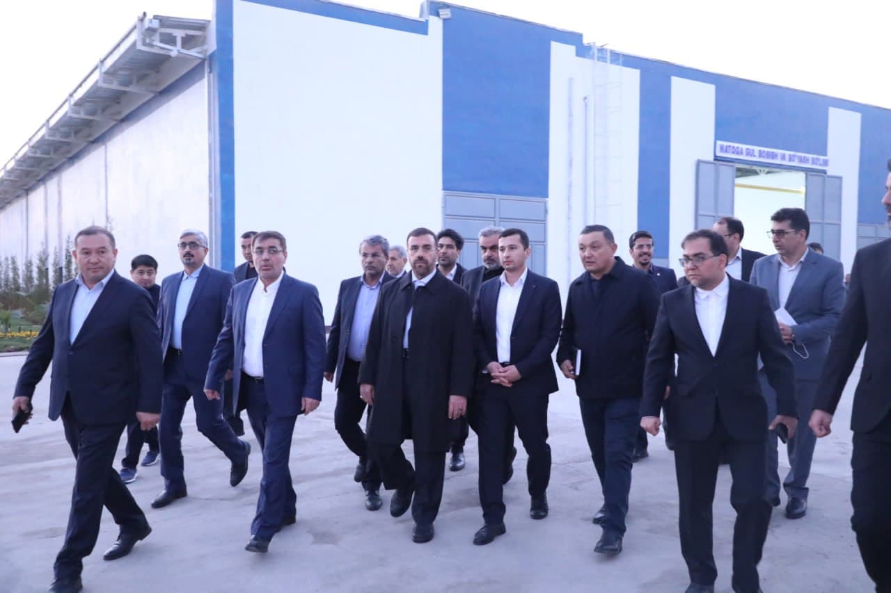 Eron delegatsiyasi Qumqo‘rg‘on tumaniga tashrif buyurdi
