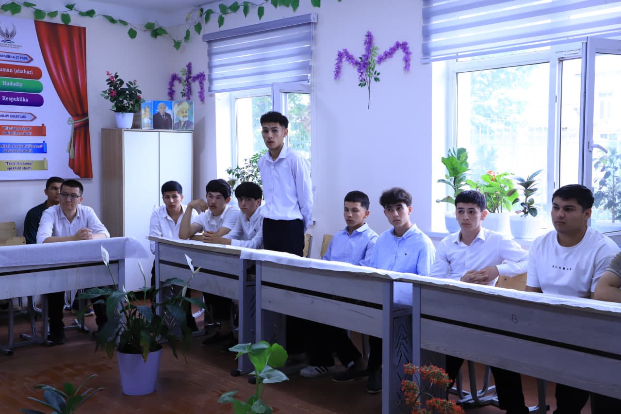 “Payshanba – yoshlar kuni” doirasida Rahbar va yoshlar uchrashuvi bo‘lib o‘tdi