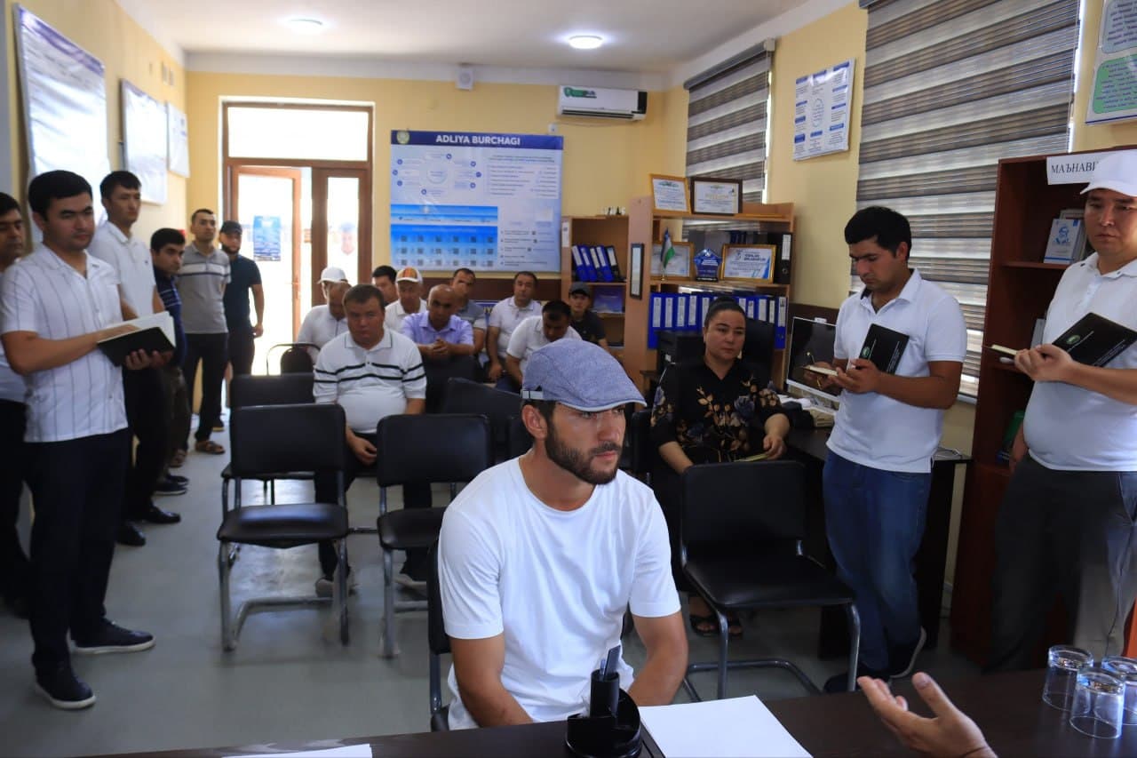 👥 Payshanba – yoshlar kuni: Qoratepalik yoshlar bilan ochiq muloqot o‘tkazildi