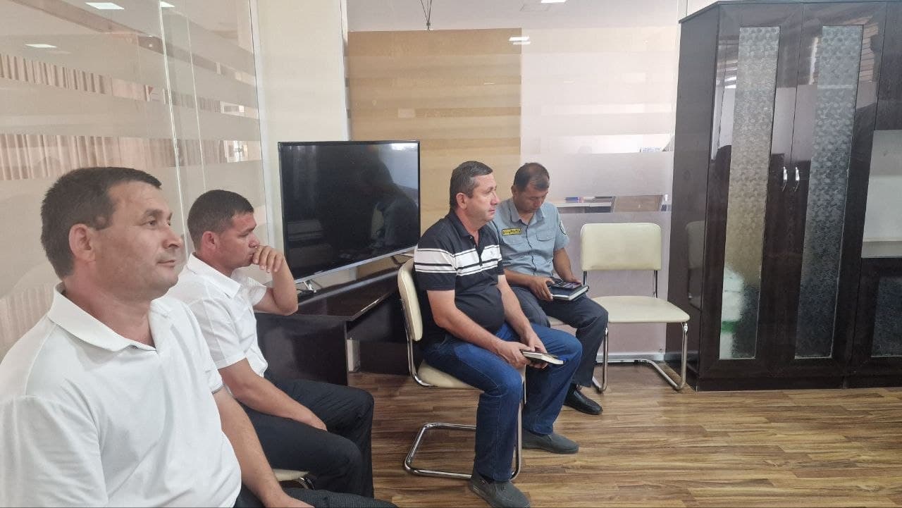 Олтинсой тумани Халқ қабулхонаси биносида навбатдаги фуқаролар қабули ўтказилди.