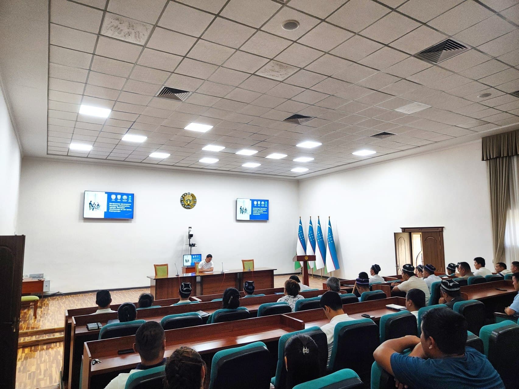 ⏰ Korrupsiyaga qarshi kurash va manfaatlar to‘qnashuvi masalalariga bag‘ishlangan yig‘ilish o‘tkazildi.