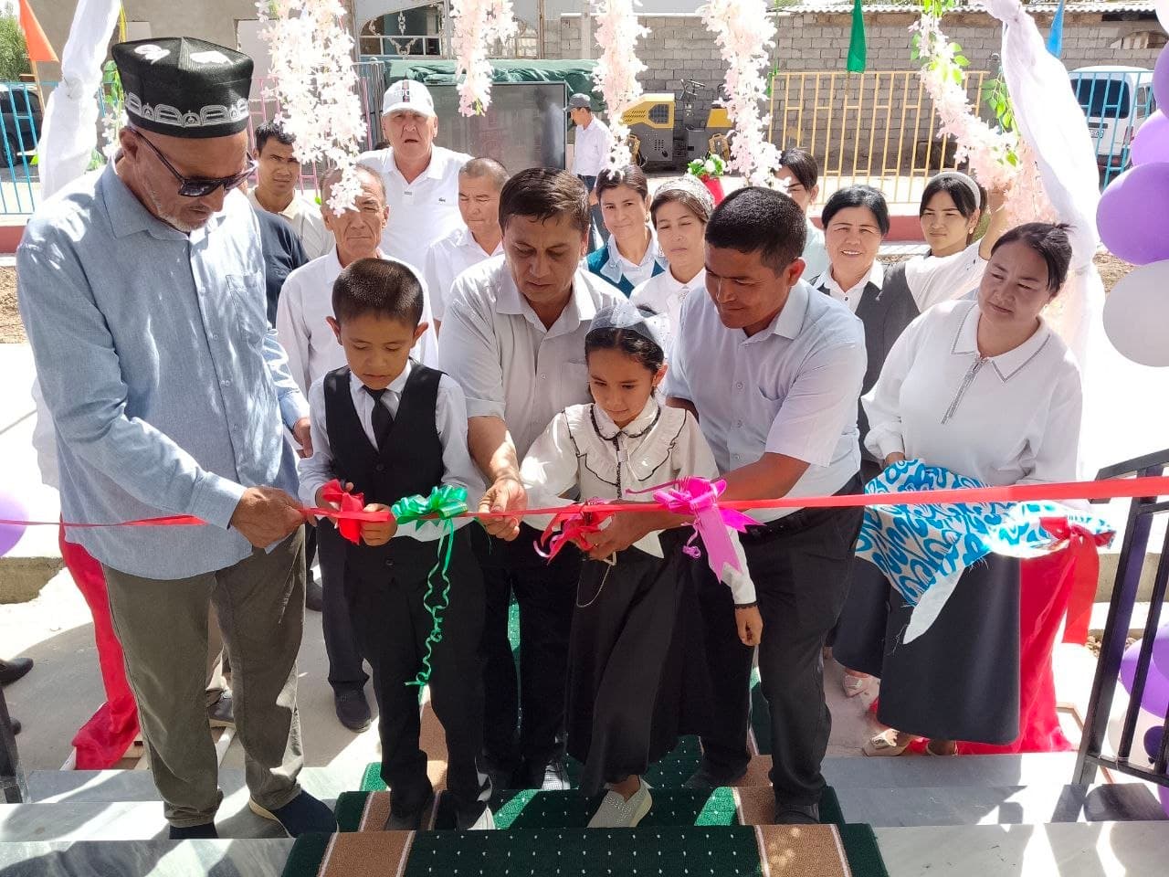 MUSTAQILLIKNING 35 YILLIGI: SHEROBODDA 10 DAN ORTIQ TA’LIM MASKANI YANGI QIYOFADA🇺🇿