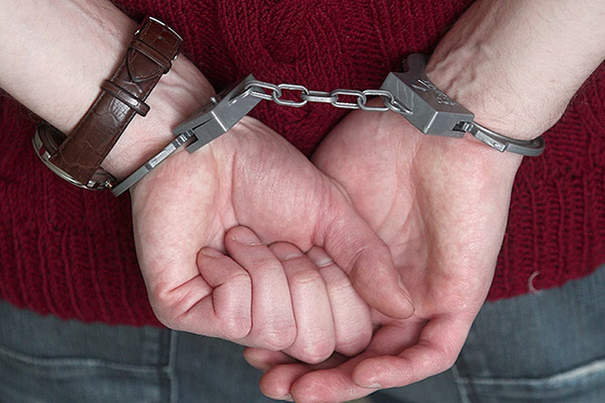 ФИРИБГАР ЖАЗОСИНИ ОЛДИ