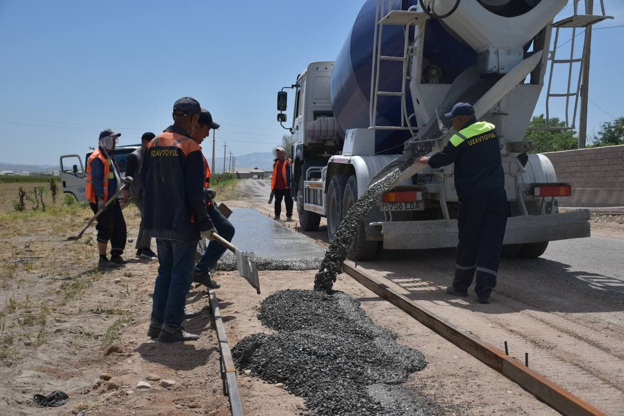 Serharakat mahallasida piyodalar uchun qulayliklar yaratilmoqda