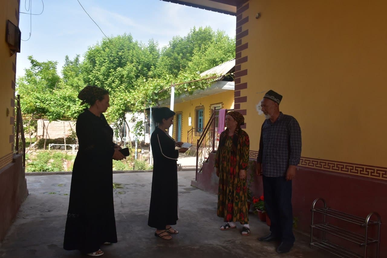 “Ibratli oila” — jamiyat faxri