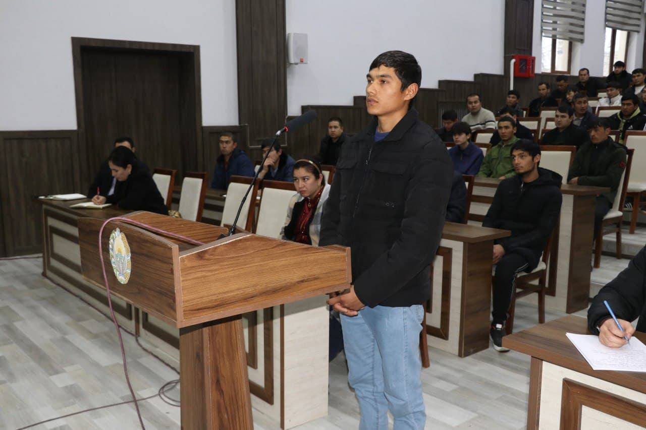 Открытый диалог с молодежью