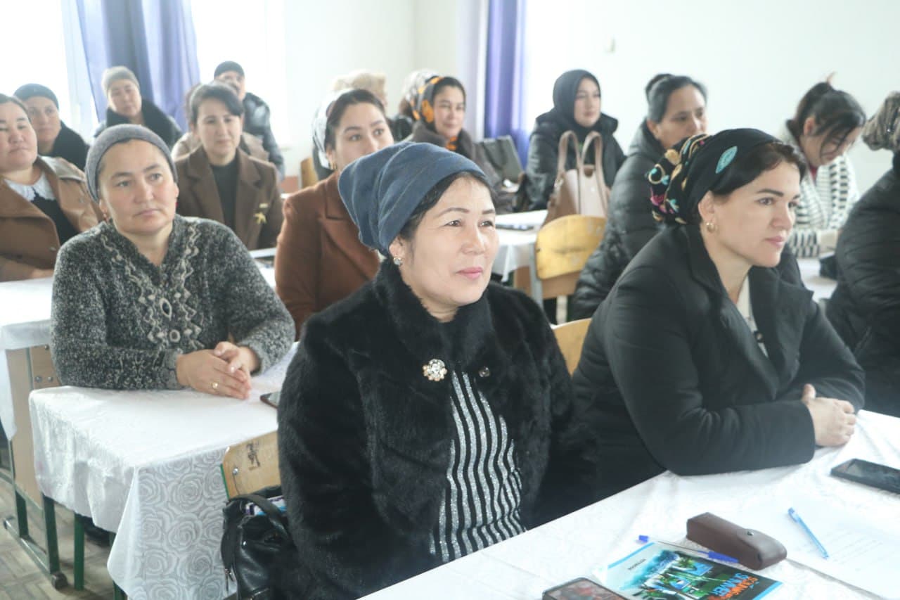 “Ilm va ayol: barqaror jamiyat sari” mavzusida seminar o‘tkazildi