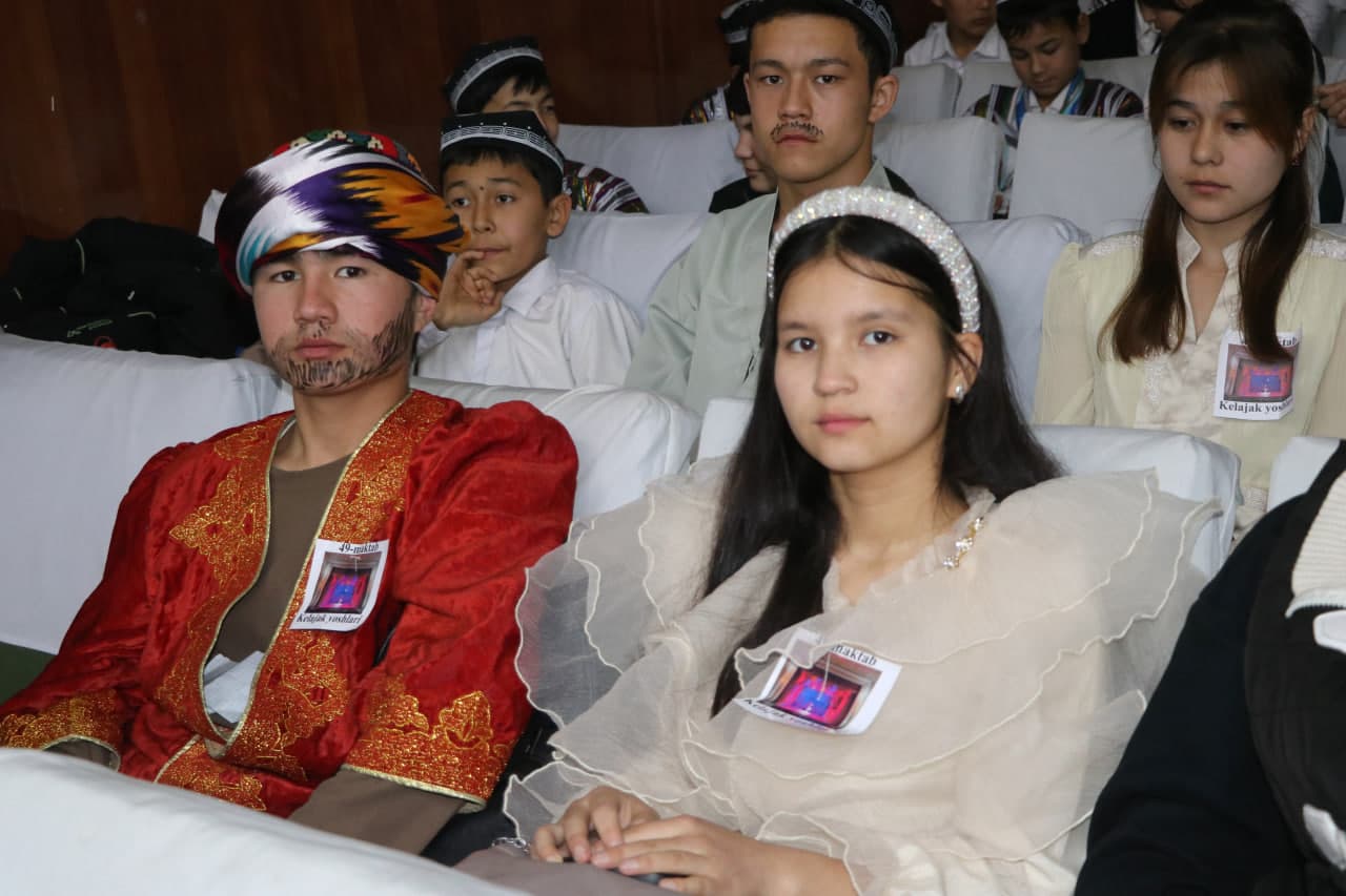 "Turon" maktab teatri tanlovining tuman bosqichi