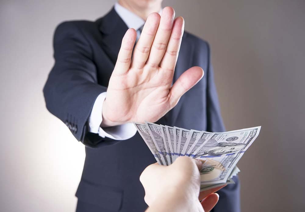 O‘zbekiston Respublikasida korrupsiyaning oldini olish va unga qarshi kurashish tizimini yanada takomillashtirish to‘g‘risida