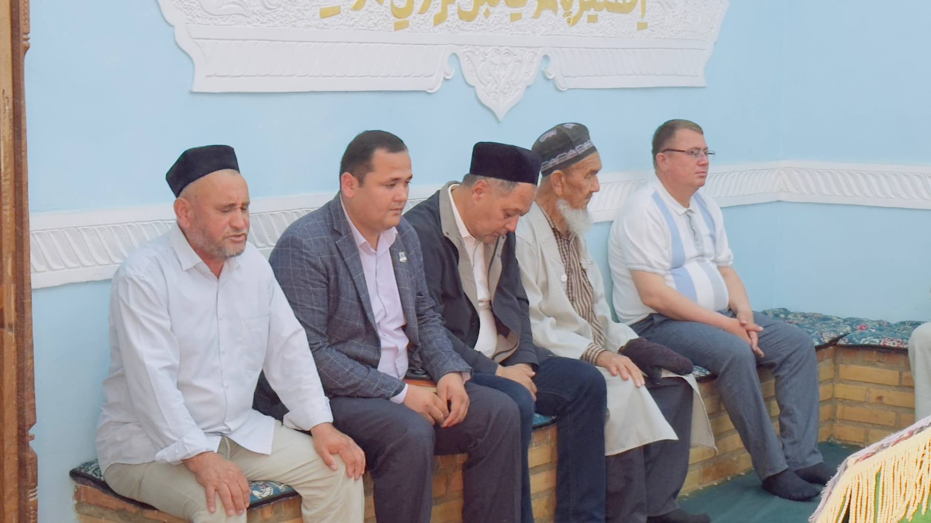 Denov tumani hokimi Anvar Normamatov “Shamoli” mahallasida amalga oshirilayotgan obodonlashtirish va bunyodkorlik ishlari bilan yaqindan tanishdi.