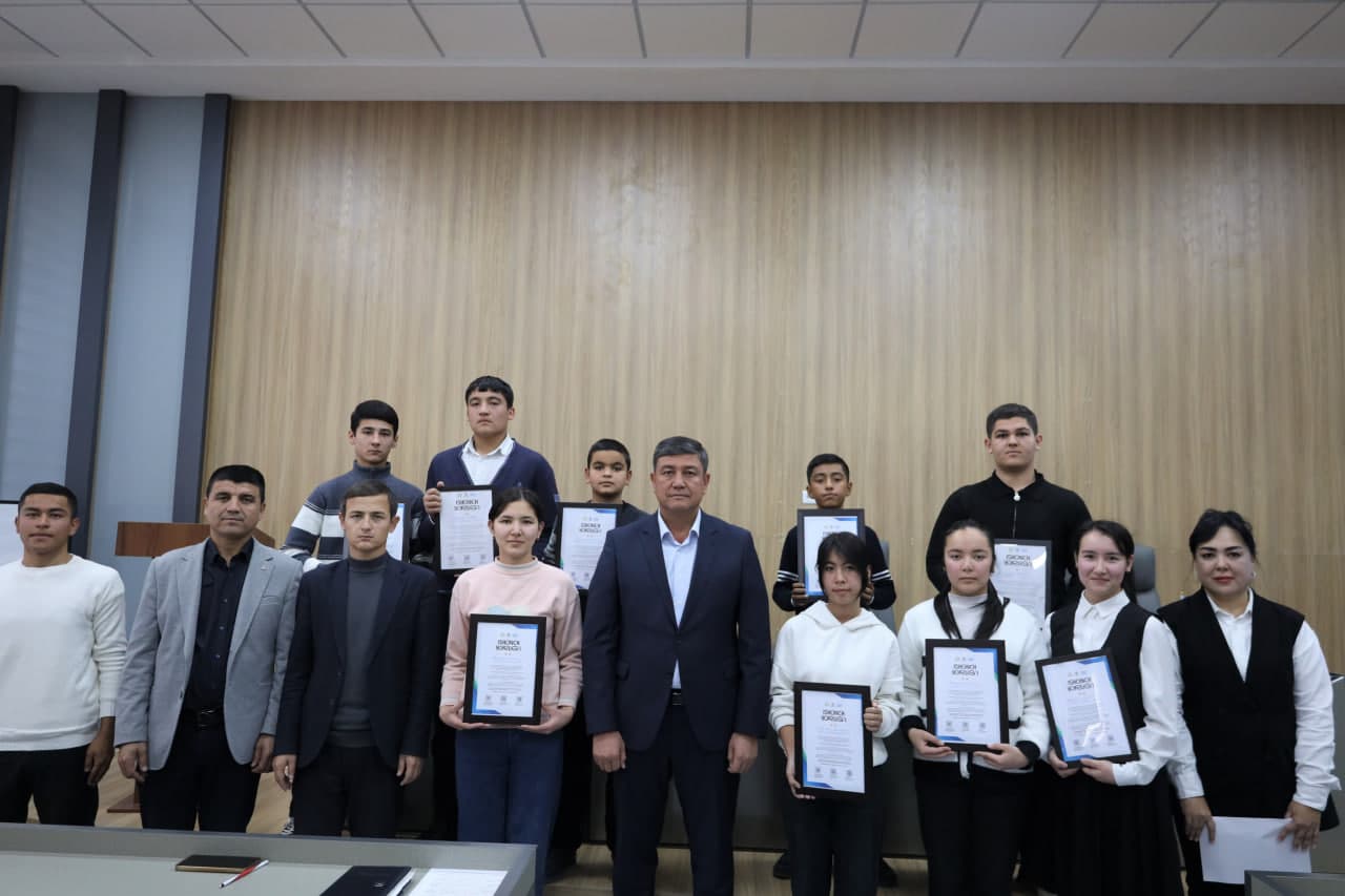 Hokim o‘quvchi-yoshlar bilan uchrashuv o‘tkazdi