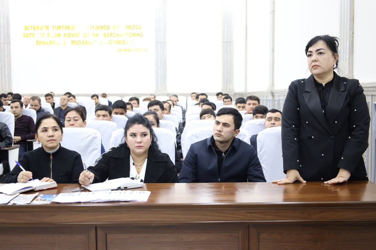 Ҳоким ва ёшлар учрашуви