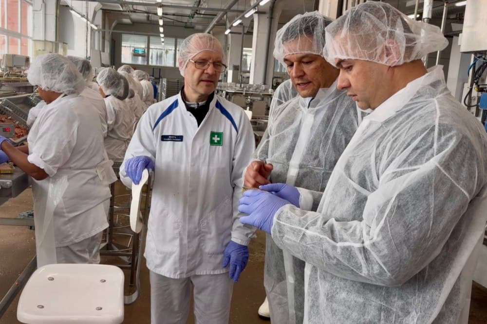 Қарши шаҳри делегацияси Латвия Республикасида