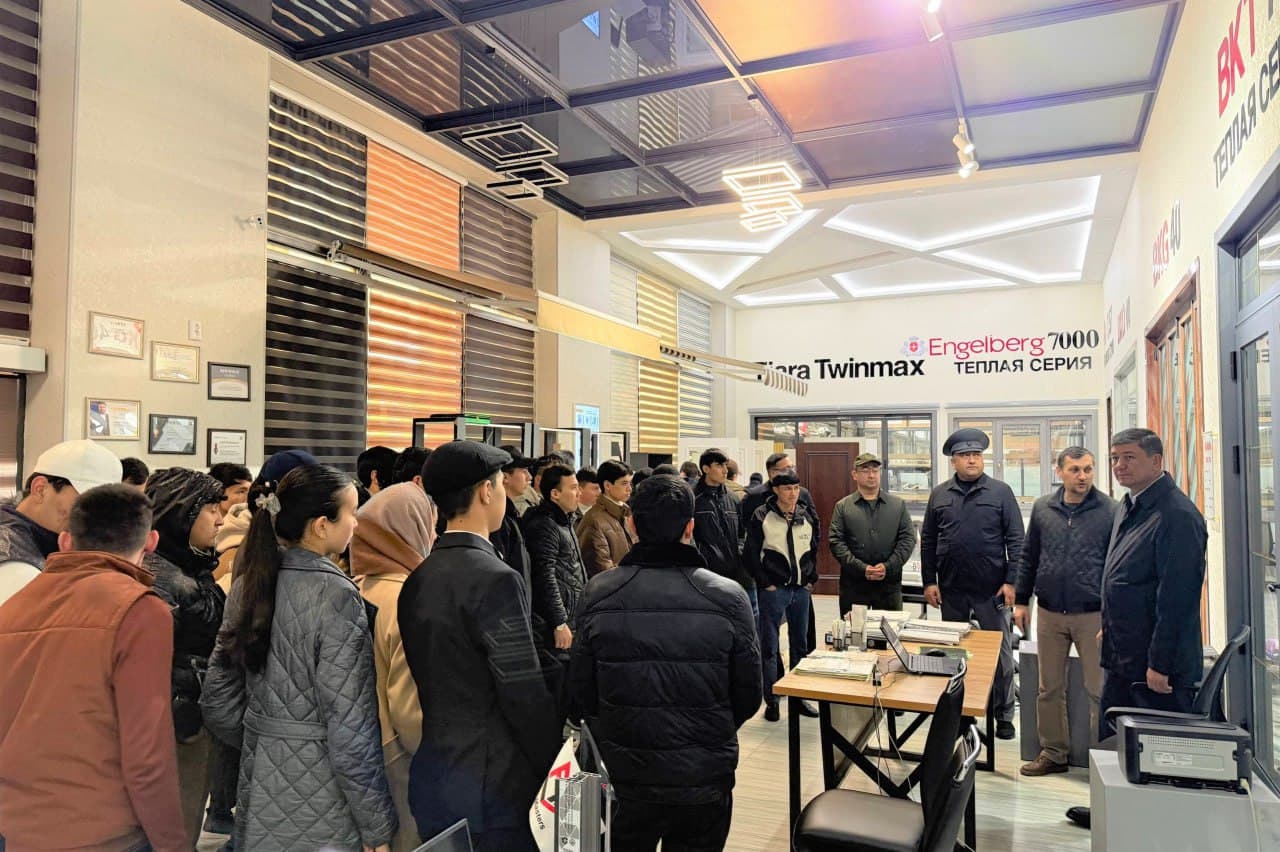 Qarshida Yoshlar kuni doirasida keng qamrovli tadbirlar tashkil etildi