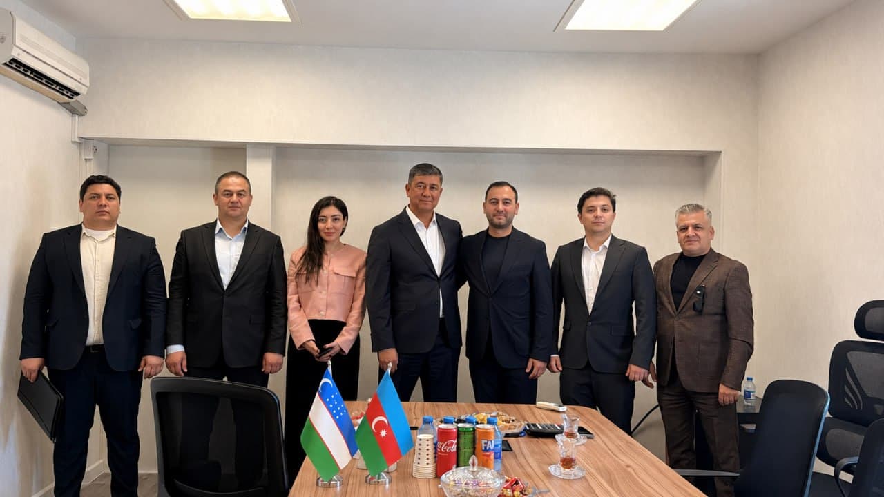 Қарши шаҳри делегацияси Боку форумида йирик инвестицион келишувларга эришди
