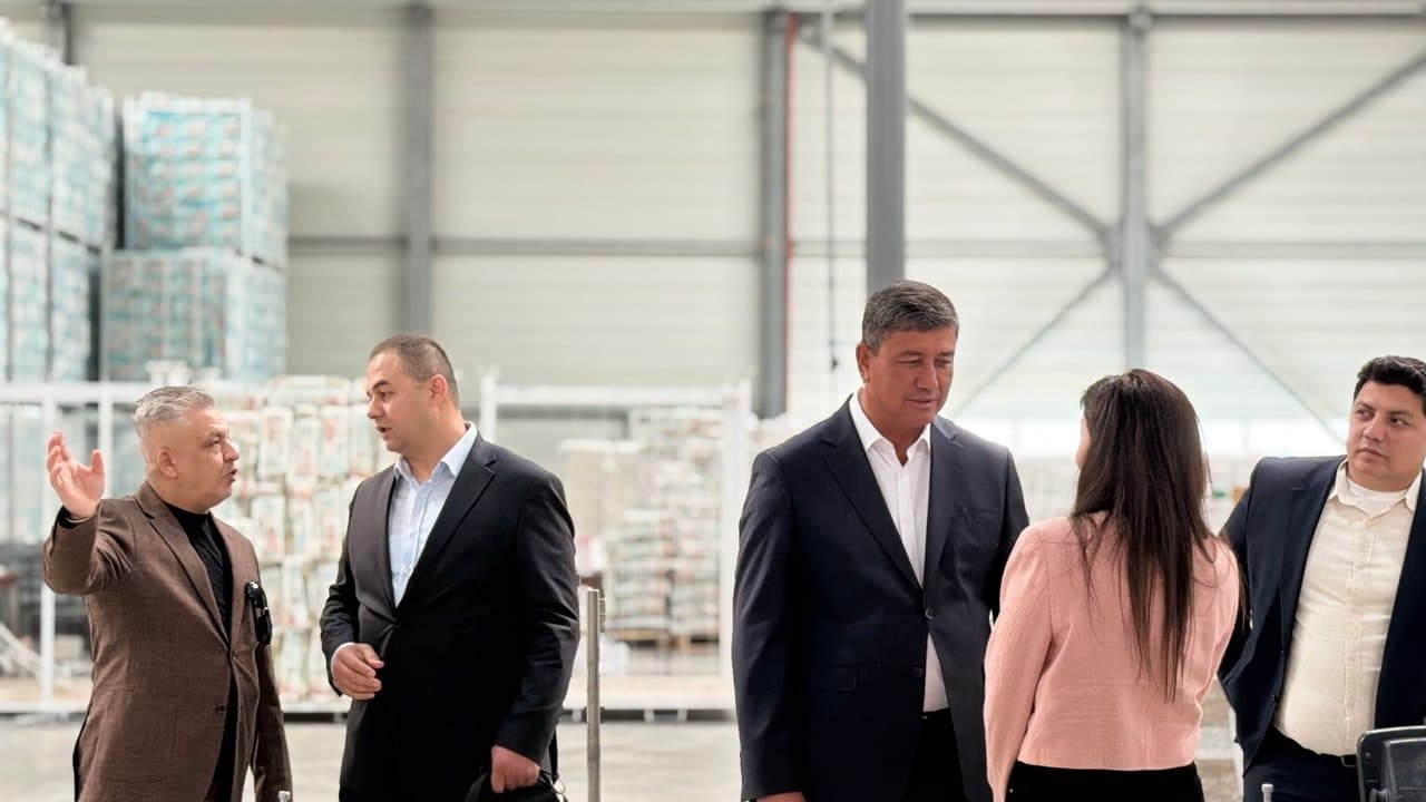 Қарши шаҳри делегацияси Боку форумида йирик инвестицион келишувларга эришди